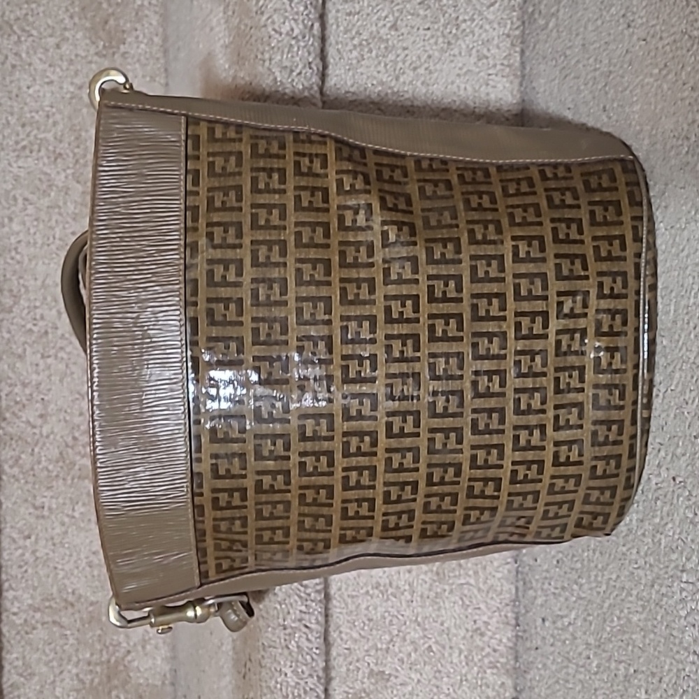 Fendi bucket patent